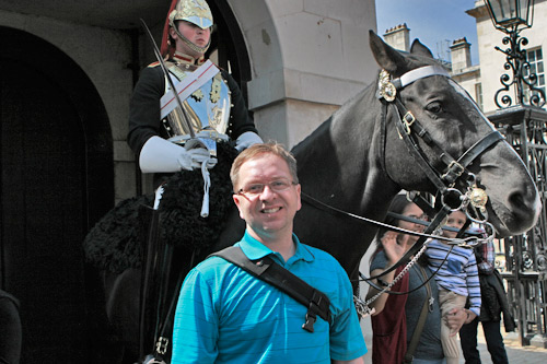 Bruce-with-horse-guard