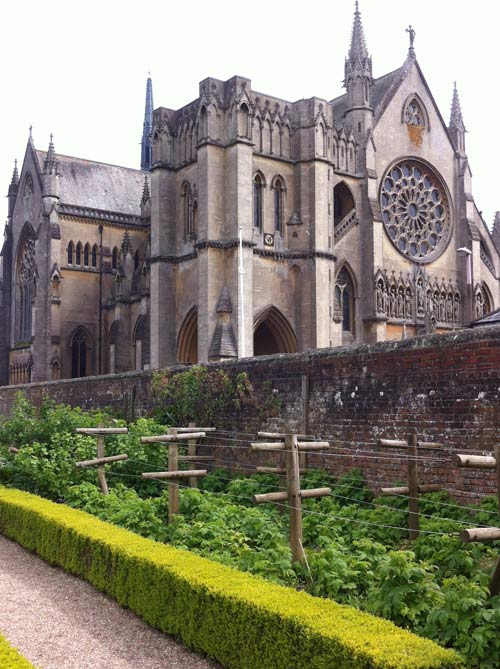 Garden-4-Arundel-Cathedral