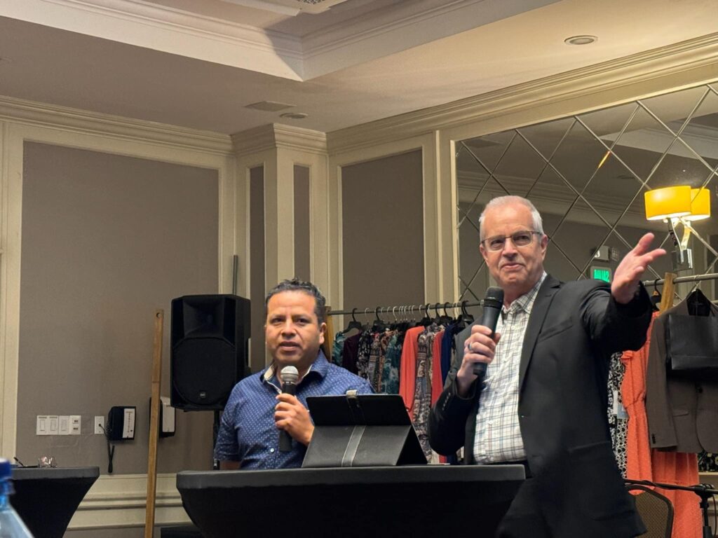 Pastor Dan preaching a powerful message about servant leadership. Pastor Ricardo translating.
